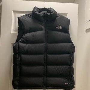 Like- new Men’s North Face down vest size large